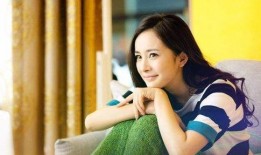 杨幂爆料女儿出国视频,萌娃成长记
