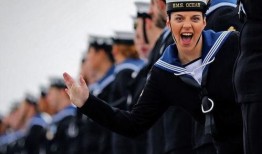 英国退役军官爆料视频播放,爆料视频背后的惊人真相