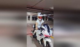 爆料四缸机车视频播放,视频播放带你领略动力与激情的完美结合